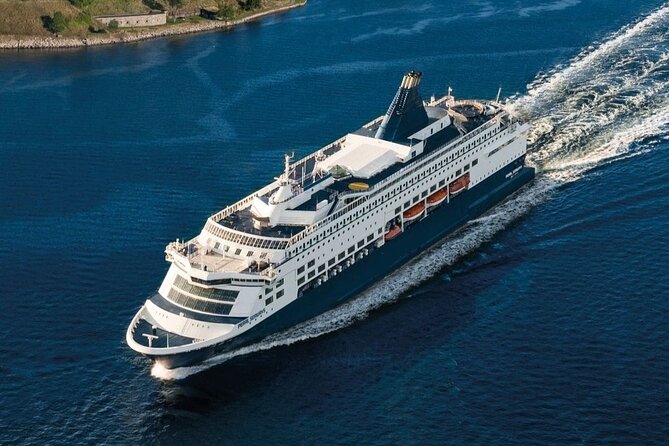 Oslo Tour in Luxurious Cruise from Copenhagen - A two-country trip built around one overnight crossing