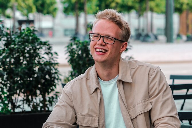 Photoshoot around Copenhagen's Iconic Locations - Timing, meeting point, and weather