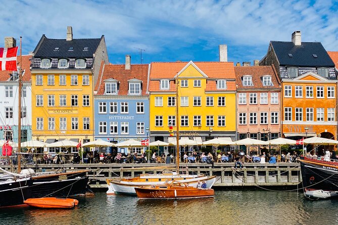 Private Copenhagen Boat cruise in Scandinavian mahogany boat - What the hour gives you, and what it cannot