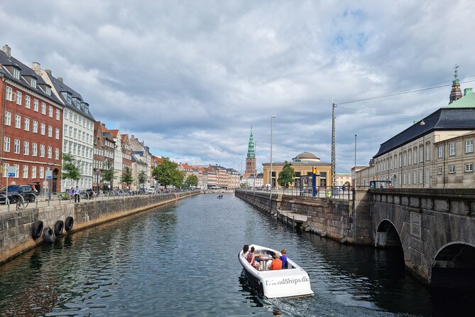 Private E-Biking Copenhagen History and Nature Adventures - Vor Frue Kirke and the city’s religious past