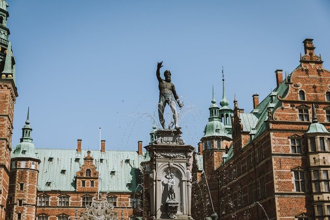 Private Tour to Frederiksborg Castle - Arriving at Frederiksborg Castle