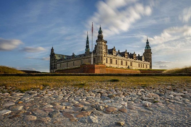 Private Tour to Frederiksborg Castle - Families, mobility, and different travel styles