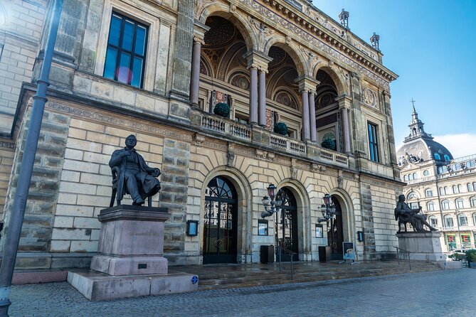 Self-Guided Tour of Hans Christian Andersen's Copenhagen - Amalienborg and the royal side of Andersen’s life