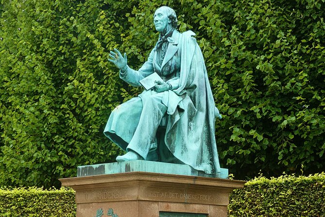 Self-Guided Tour of Hans Christian Andersen's Copenhagen - Rosenborg Castle and a quieter garden stop