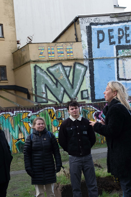 The Nørrebro Street Art & Food Tour - Kösem and the award-winning food stop