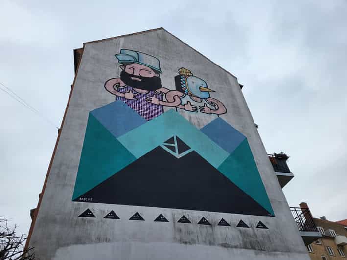 The Nørrebro Street Art & Food Tour - Coffee Collective and the café pause