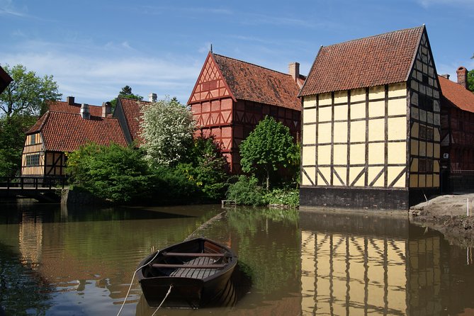 Time travel in Aarhus - Key points at a glance