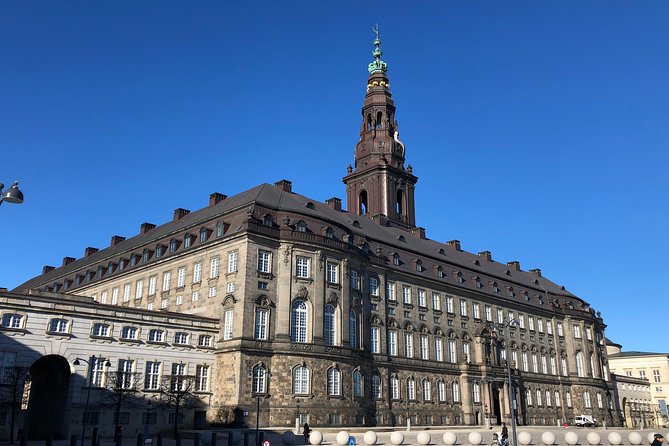 Walking tour - Copenhagen Old Town & Tivoli Park included - Rosenborg brings Christian IV into view